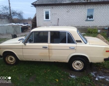 Желтый ВАЗ 2106, объемом двигателя 1.5 л и пробегом 65 тыс. км за 1000 $, фото 4 на Automoto.ua