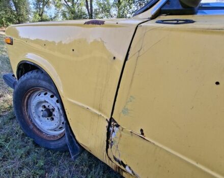 Жовтий ВАЗ 2106, об'ємом двигуна 1.3 л та пробігом 200 тис. км за 436 $, фото 4 на Automoto.ua