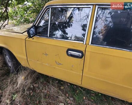 Желтый ВАЗ 2106, объемом двигателя 1.29 л и пробегом 70 тыс. км за 290 $, фото 4 на Automoto.ua