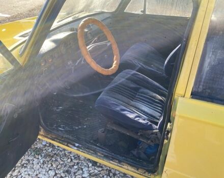 Желтый ВАЗ 2106, объемом двигателя 0 л и пробегом 100 тыс. км за 250 $, фото 18 на Automoto.ua