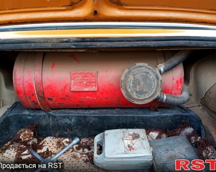 Желтый ВАЗ 2106, объемом двигателя 1.5 л и пробегом 0 тыс. км за 800 $, фото 7 на Automoto.ua