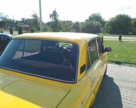Желтый ВАЗ 2106, объемом двигателя 0 л и пробегом 300 тыс. км за 800 $, фото 3 на Automoto.ua
