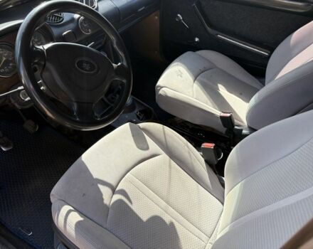 Желтый ВАЗ 2106, объемом двигателя 1.3 л и пробегом 100 тыс. км за 625 $, фото 2 на Automoto.ua