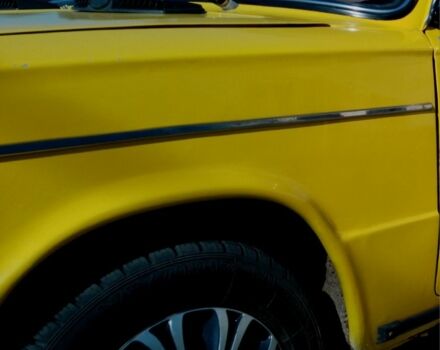 Желтый ВАЗ 2106, объемом двигателя 0 л и пробегом 300 тыс. км за 800 $, фото 2 на Automoto.ua
