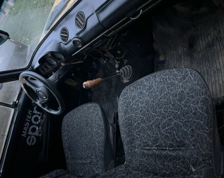 Желтый ВАЗ 2106, объемом двигателя 1 л и пробегом 75 тыс. км за 261 $, фото 2 на Automoto.ua