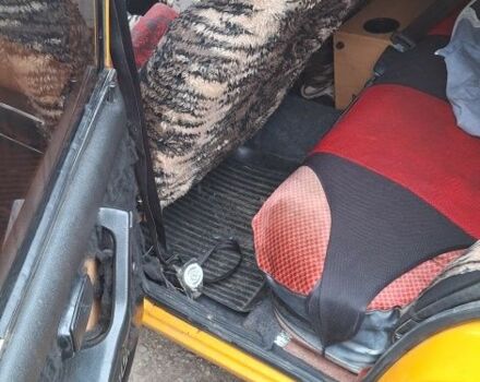 Желтый ВАЗ 2106, объемом двигателя 1.3 л и пробегом 100 тыс. км за 572 $, фото 7 на Automoto.ua