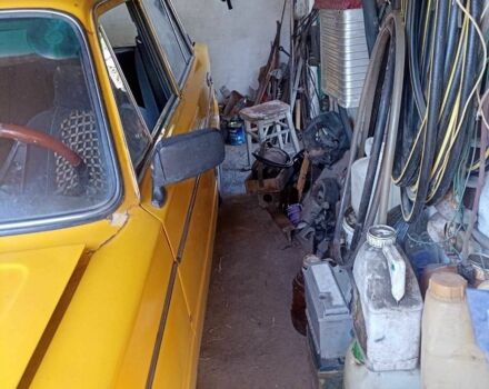 Желтый ВАЗ 2106, объемом двигателя 1.5 л и пробегом 150 тыс. км за 500 $, фото 3 на Automoto.ua