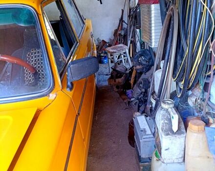 Желтый ВАЗ 2106, объемом двигателя 1.5 л и пробегом 350 тыс. км за 650 $, фото 2 на Automoto.ua