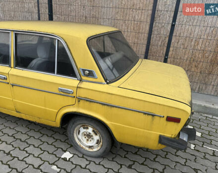 Желтый ВАЗ 2106, объемом двигателя 1.3 л и пробегом 100 тыс. км за 299 $, фото 3 на Automoto.ua