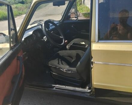 Желтый ВАЗ 2106, объемом двигателя 1.5 л и пробегом 1 тыс. км за 437 $, фото 5 на Automoto.ua