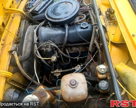 Желтый ВАЗ 2106, объемом двигателя 1.3 л и пробегом 0 тыс. км за 600 $, фото 4 на Automoto.ua