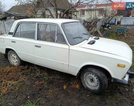 Желтый ВАЗ 2106, объемом двигателя 0 л и пробегом 100 тыс. км за 600 $, фото 1 на Automoto.ua