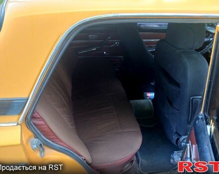 Желтый ВАЗ 2106, объемом двигателя 1.3 л и пробегом 0 тыс. км за 850 $, фото 2 на Automoto.ua