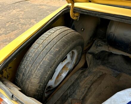 ВАЗ 2106 1984 в Кропивницком (Кировограде) на Automoto.ua Желтый ВАЗ 2106, объемом двигателя 1.3 л и пробегом 240 тыс. км за 500 $, фото 5 на Automoto.ua
