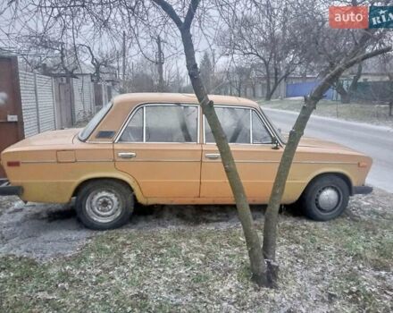 Желтый ВАЗ 2106, объемом двигателя 1.5 л и пробегом 54 тыс. км за 1200 $, фото 3 на Automoto.ua