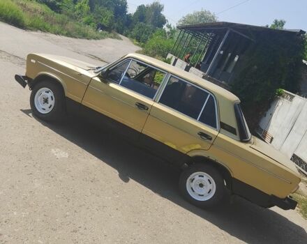Жовтий ВАЗ 2106, об'ємом двигуна 1.5 л та пробігом 1 тис. км за 408 $, фото 4 на Automoto.ua