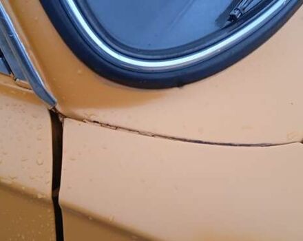 Жовтий ВАЗ 2106, об'ємом двигуна 1.3 л та пробігом 100 тис. км за 1000 $, фото 10 на Automoto.ua