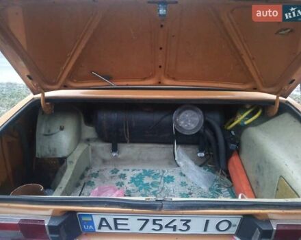 Желтый ВАЗ 2106, объемом двигателя 1.5 л и пробегом 54 тыс. км за 1200 $, фото 17 на Automoto.ua