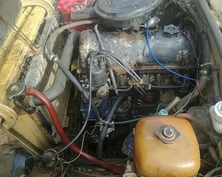 Желтый ВАЗ 2106, объемом двигателя 1.1 л и пробегом 567 тыс. км за 241 $, фото 4 на Automoto.ua