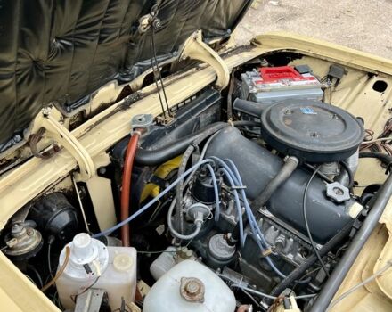 Желтый ВАЗ 2106, объемом двигателя 1.3 л и пробегом 81 тыс. км за 1900 $, фото 7 на Automoto.ua