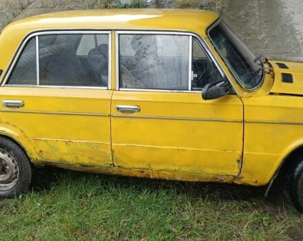 Желтый ВАЗ 2106, объемом двигателя 6 л и пробегом 8 тыс. км за 276 $, фото 2 на Automoto.ua