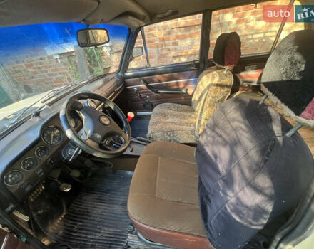 Желтый ВАЗ 2106, объемом двигателя 1.29 л и пробегом 82 тыс. км за 950 $, фото 6 на Automoto.ua