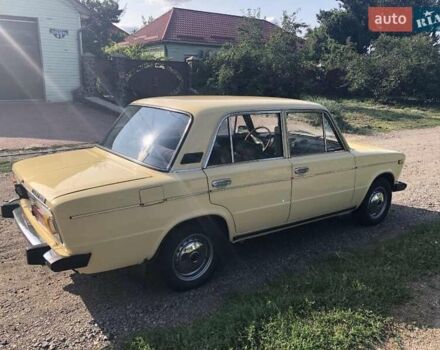 Желтый ВАЗ 2106, объемом двигателя 1.5 л и пробегом 35 тыс. км за 6000 $, фото 2 на Automoto.ua