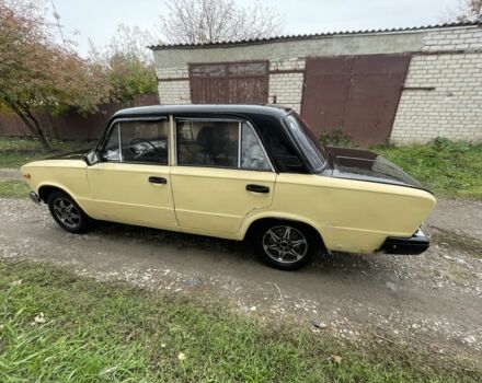 Желтый ВАЗ 2106, объемом двигателя 1.6 л и пробегом 333 тыс. км за 420 $, фото 5 на Automoto.ua