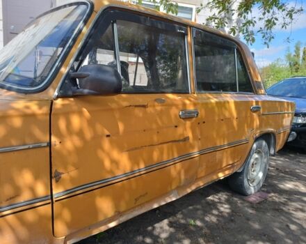 Желтый ВАЗ 2106, объемом двигателя 0 л и пробегом 2 тыс. км за 500 $, фото 4 на Automoto.ua