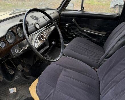 Желтый ВАЗ 2106, объемом двигателя 1.5 л и пробегом 173 тыс. км за 584 $, фото 3 на Automoto.ua