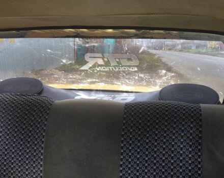 Жовтий ВАЗ 2106, об'ємом двигуна 0 л та пробігом 323 тис. км за 714 $, фото 7 на Automoto.ua