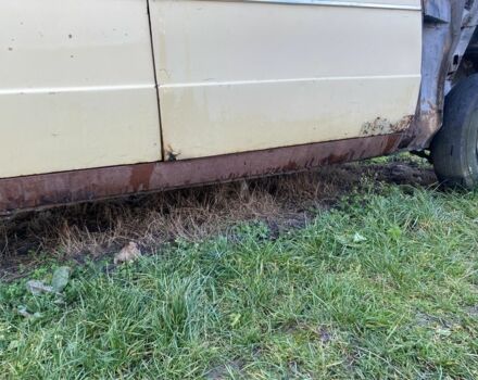 Желтый ВАЗ 2106, объемом двигателя 1.5 л и пробегом 3 тыс. км за 357 $, фото 14 на Automoto.ua