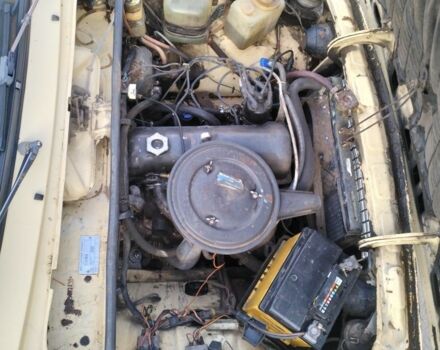 Желтый ВАЗ 2106, объемом двигателя 1.5 л и пробегом 103 тыс. км за 1000 $, фото 7 на Automoto.ua