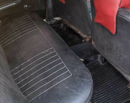 Желтый ВАЗ 2106, объемом двигателя 0 л и пробегом 1 тыс. км за 308 $, фото 1 на Automoto.ua