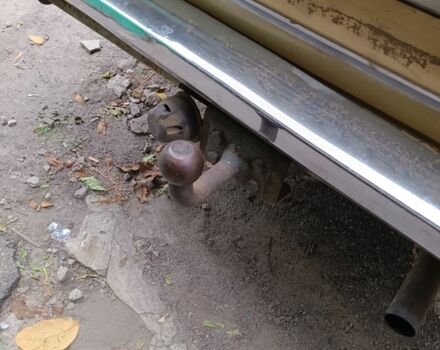 Желтый ВАЗ 2106, объемом двигателя 1.5 л и пробегом 67 тыс. км за 621 $, фото 3 на Automoto.ua