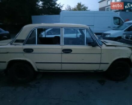 Желтый ВАЗ 2106, объемом двигателя 1.3 л и пробегом 53 тыс. км за 266 $, фото 16 на Automoto.ua
