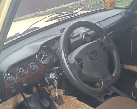 Жовтий ВАЗ 2106, об'ємом двигуна 1.29 л та пробігом 300 тис. км за 1000 $, фото 4 на Automoto.ua