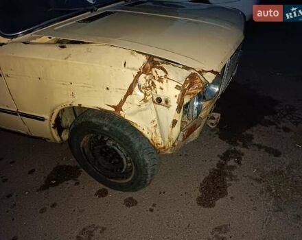 Желтый ВАЗ 2106, объемом двигателя 1.3 л и пробегом 53 тыс. км за 266 $, фото 14 на Automoto.ua