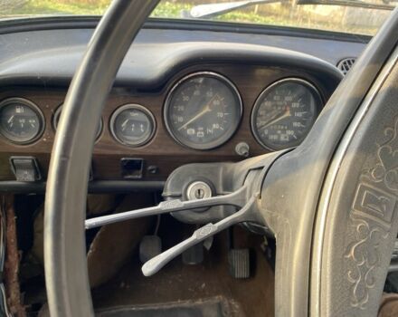 Желтый ВАЗ 2106, объемом двигателя 1.5 л и пробегом 3 тыс. км за 357 $, фото 9 на Automoto.ua