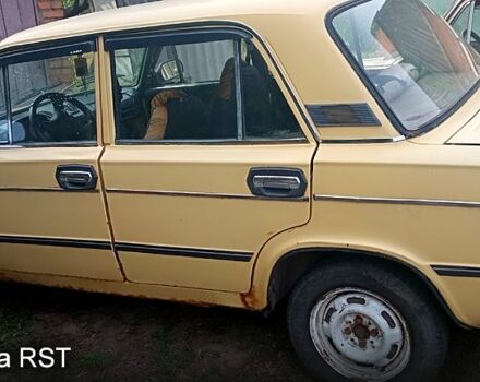 Желтый ВАЗ 2106, объемом двигателя 1.3 л и пробегом 0 тыс. км за 500 $, фото 1 на Automoto.ua