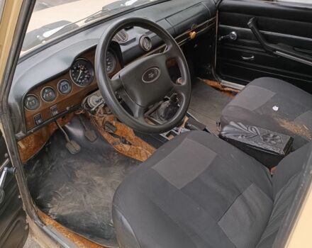 Желтый ВАЗ 2106, объемом двигателя 1.5 л и пробегом 67 тыс. км за 621 $, фото 4 на Automoto.ua