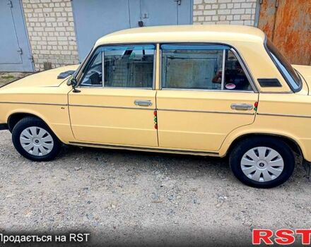 Желтый ВАЗ 2106, объемом двигателя 1.3 л и пробегом 200 тыс. км за 1150 $, фото 4 на Automoto.ua