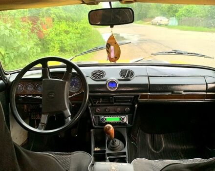 Жовтий ВАЗ 2106, об'ємом двигуна 1.5 л та пробігом 300 тис. км за 500 $, фото 6 на Automoto.ua