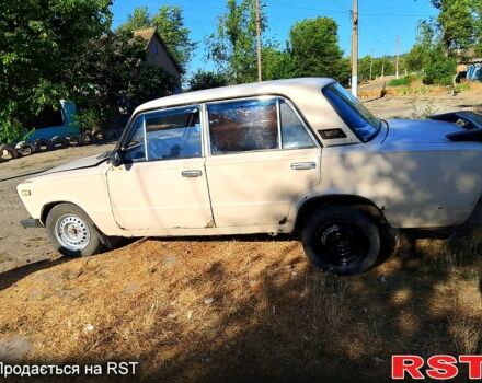 Желтый ВАЗ 2106, объемом двигателя 1.3 л и пробегом 0 тыс. км за 450 $, фото 5 на Automoto.ua