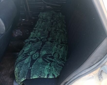 Жовтий ВАЗ 2106, об'ємом двигуна 1.5 л та пробігом 149 тис. км за 357 $, фото 7 на Automoto.ua