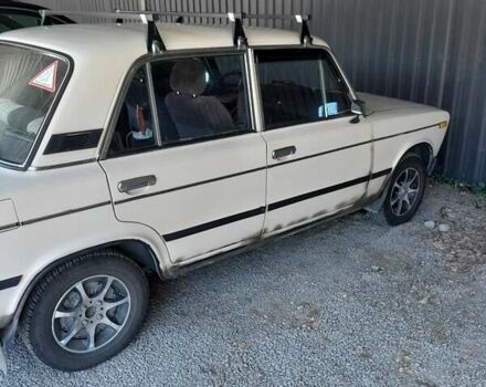 Желтый ВАЗ 2106, объемом двигателя 1.3 л и пробегом 260 тыс. км за 999 $, фото 1 на Automoto.ua