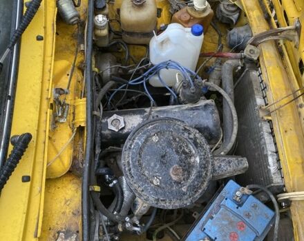 Жовтий ВАЗ 2106, об'ємом двигуна 1.3 л та пробігом 99 тис. км за 1000 $, фото 6 на Automoto.ua