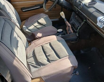 Желтый ВАЗ 2106, объемом двигателя 0 л и пробегом 100 тыс. км за 450 $, фото 5 на Automoto.ua