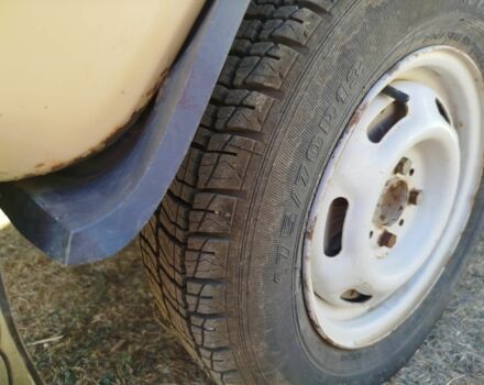 Желтый ВАЗ 2106, объемом двигателя 0 л и пробегом 666 тыс. км за 595 $, фото 5 на Automoto.ua