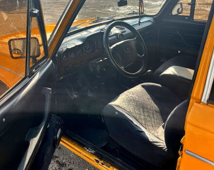 ВАЗ 2106 1994 у Балаклее на Automoto.ua Жовтий ВАЗ 2106, об'ємом двигуна 1.5 л та пробігом 250 тис. км за 800 $, фото 3 на Automoto.ua